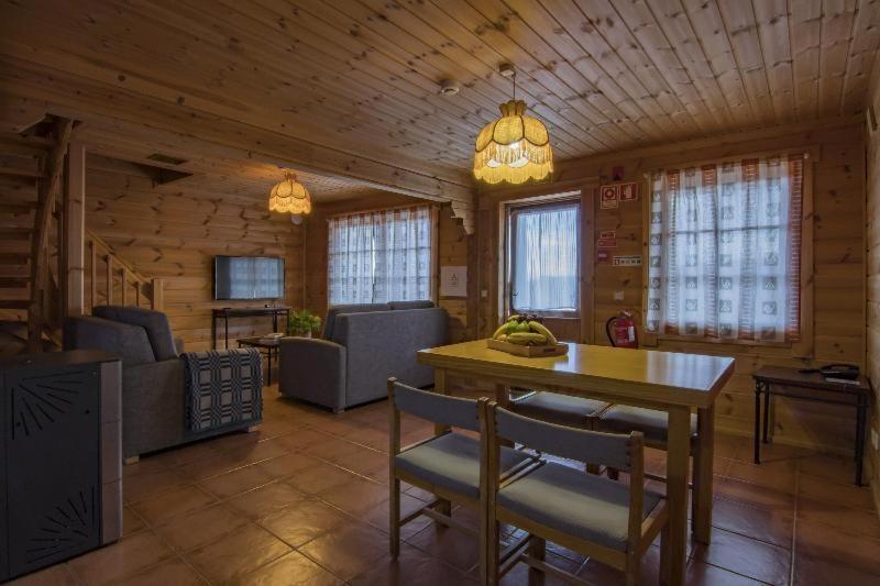 Luna Chalets Da Montanha - Serra Da Estrela Covilhã Rom bilde