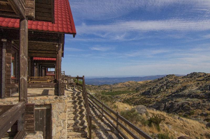 Luna Chalets Da Montanha - Serra Da Estrela Covilhã Rom bilde