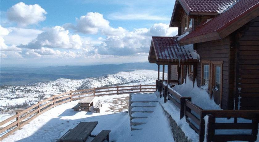 Luna Chalets Da Montanha - Serra Da Estrela Covilhã Eksteriør bilde